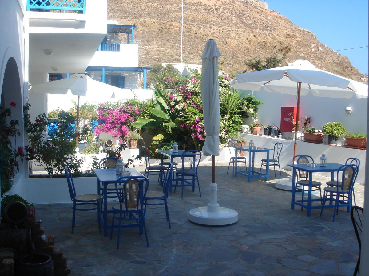 Karabo Hotel Livadi  Dış mekan fotoğraf