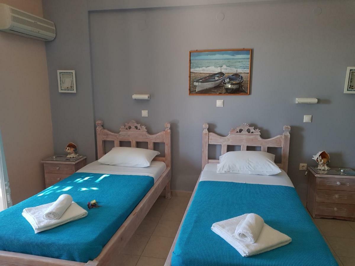 Karabo Hotel Livadi  Dış mekan fotoğraf